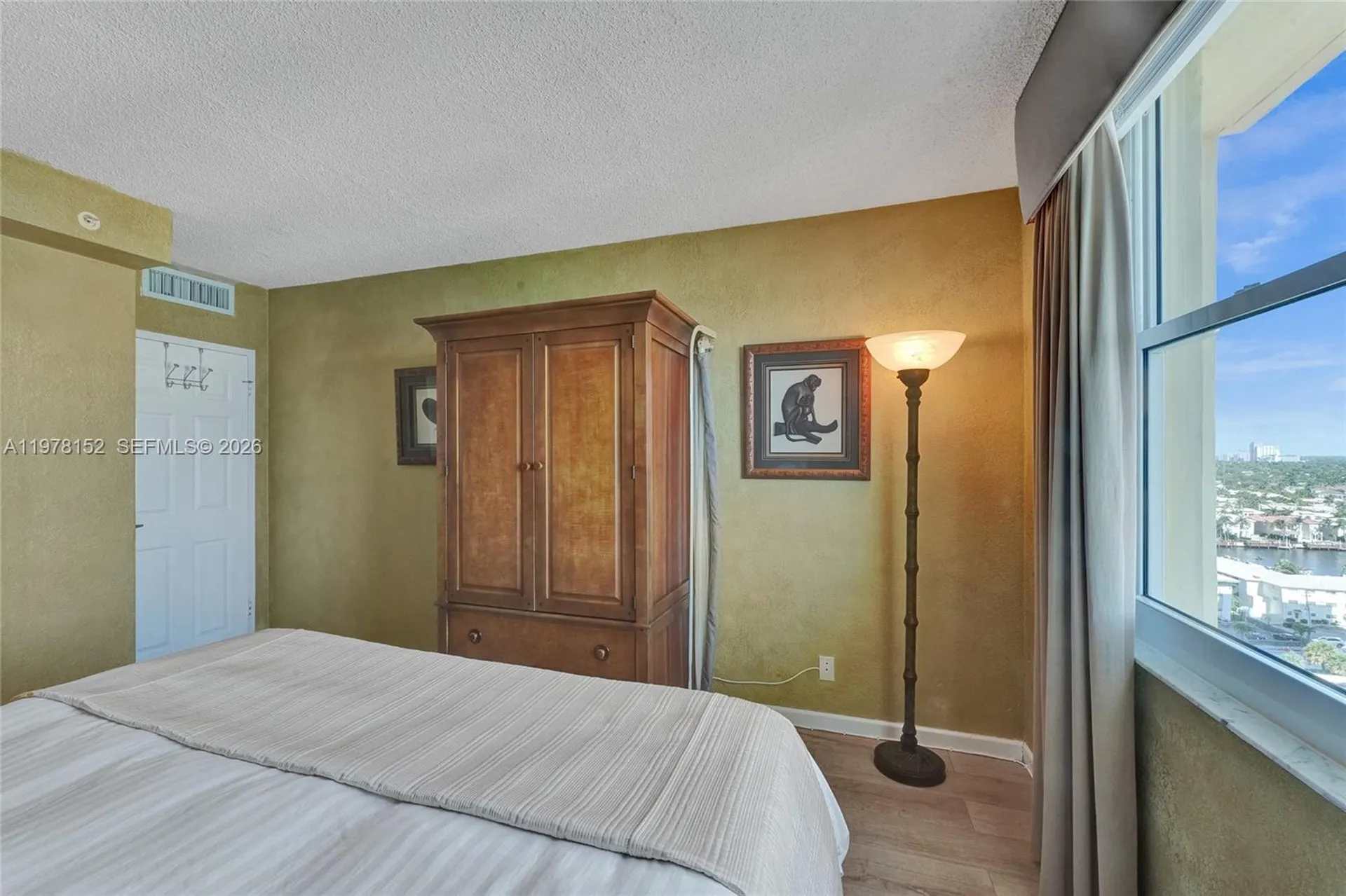 2501 S Ocean Drive Hollywood FL 33019
