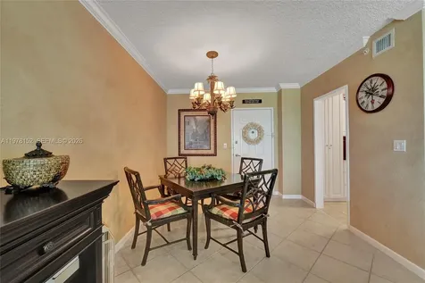 2501 S Ocean Drive Hollywood FL 33019