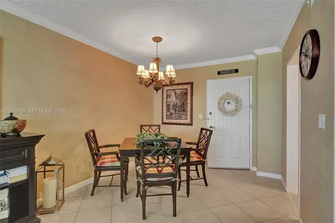 2501 S Ocean Drive Hollywood FL 33019