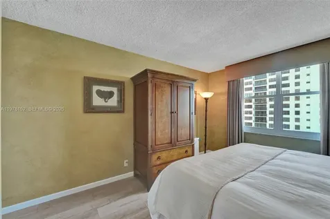 2501 S Ocean Drive Hollywood FL 33019