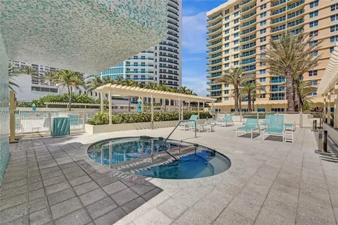 2501 S Ocean Drive Hollywood FL 33019