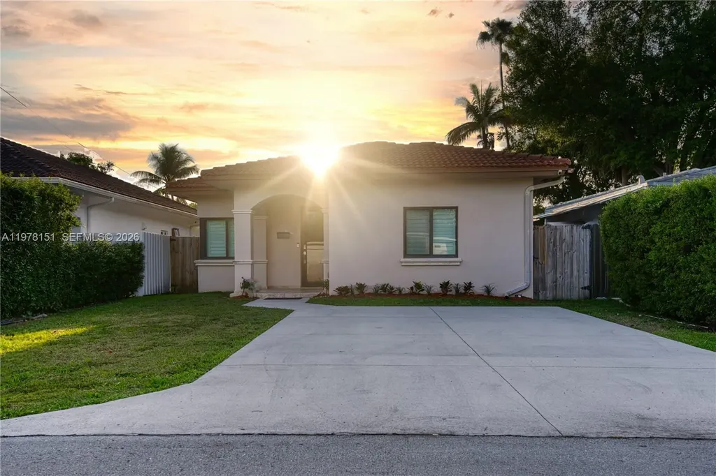 2030 SW 60th Avenue Miami FL 33155