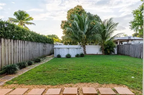 2030 SW 60th Avenue Miami FL 33155