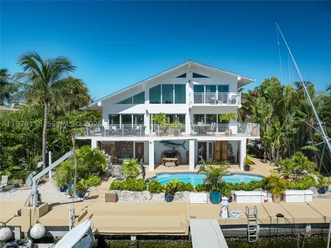14 Avenue F Marathon FL 33050