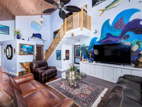 14 Avenue F Marathon FL 33050