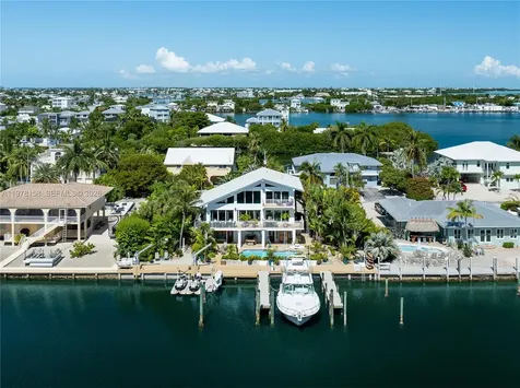 14 Avenue F Marathon FL 33050