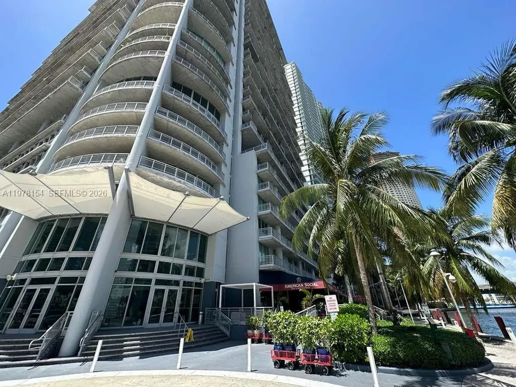 690 SW 1st Court Miami FL 33130
