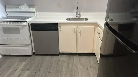8000 Fairview Drive Tamarac FL 33321