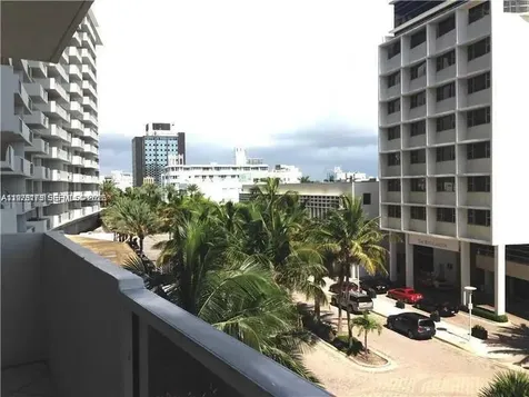 100 Lincoln Road Miami Beach FL 33139