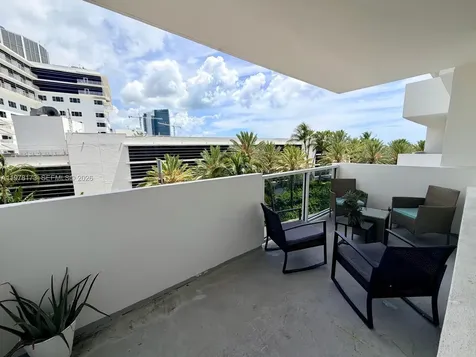 100 Lincoln Road Miami Beach FL 33139