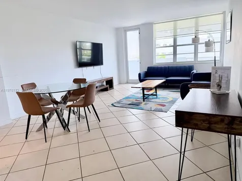 100 Lincoln Road Miami Beach FL 33139