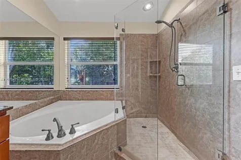 772 NW 132nd Avenue Plantation FL 33325