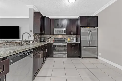772 NW 132nd Avenue Plantation FL 33325