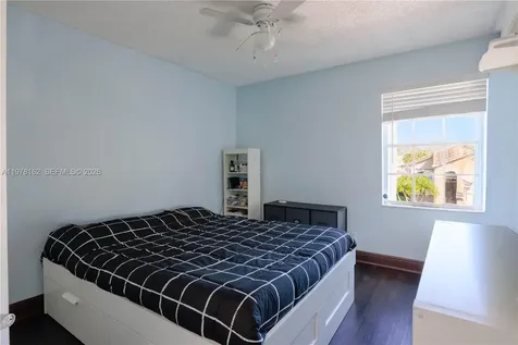 18438 NW 11th Street Pembroke Pines FL 33029