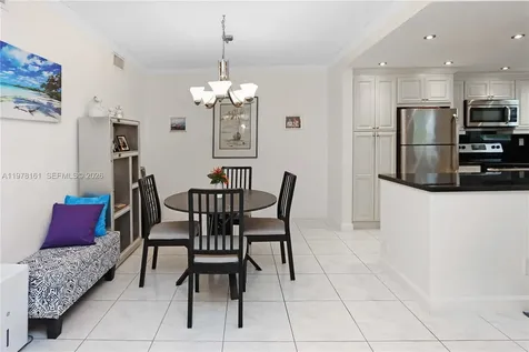580 Egret Drive Hallandale Beach FL 33009