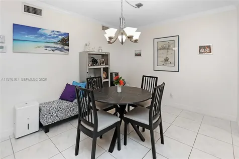580 Egret Drive Hallandale Beach FL 33009