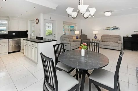580 Egret Drive Hallandale Beach FL 33009