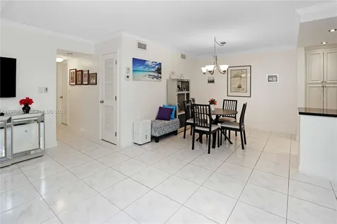 580 Egret Drive Hallandale Beach FL 33009