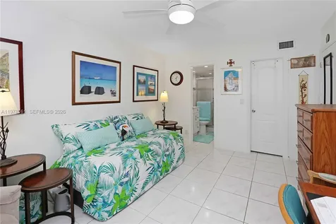 580 Egret Drive Hallandale Beach FL 33009
