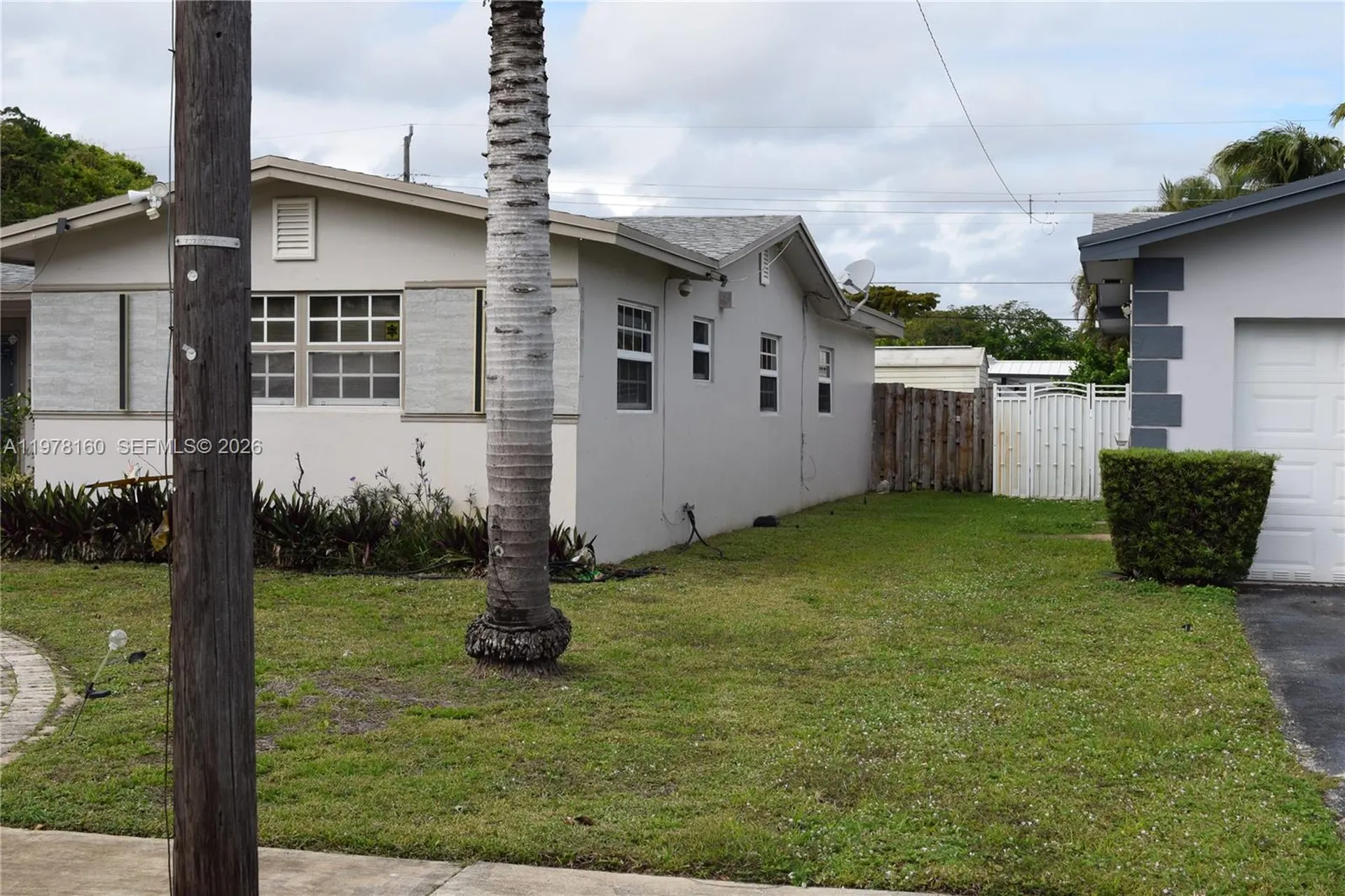 5317 Van Buren Street Hollywood FL 33021