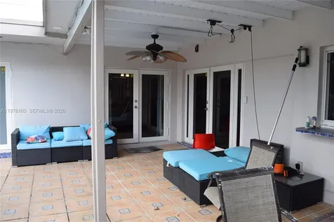 5317 Van Buren Street Hollywood FL 33021