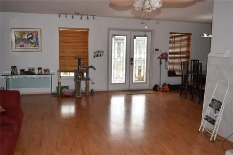 5317 Van Buren Street Hollywood FL 33021
