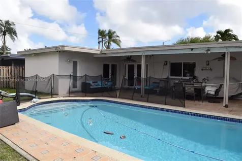 5317 Van Buren Street Hollywood FL 33021