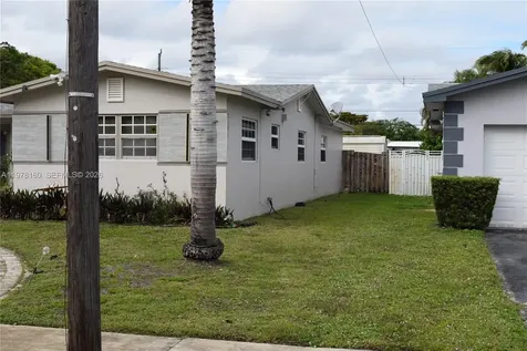 5317 Van Buren Street Hollywood FL 33021