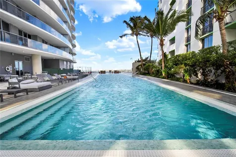 488 NE 18th Street Miami FL 33132
