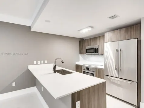 488 NE 18th Street Miami FL 33132
