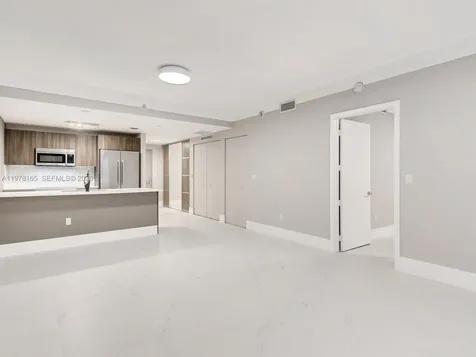 488 NE 18th Street Miami FL 33132