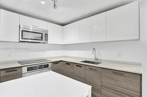 1300 Brickell Bay Drive Miami FL 33131