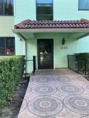 1530 SW 2nd Street Miami FL 33135