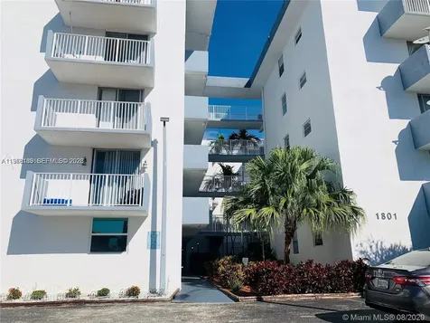 1801 S Treasure Drive North Bay Village FL 33141