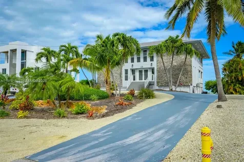 82 Tingler Lane Marathon FL 33050