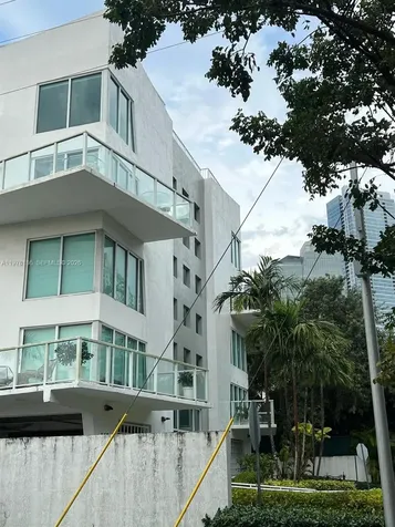 1650 Brickell Avenue Miami FL 33129