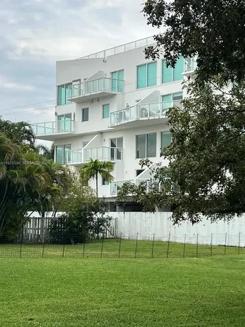 1650 Brickell Avenue Miami FL 33129