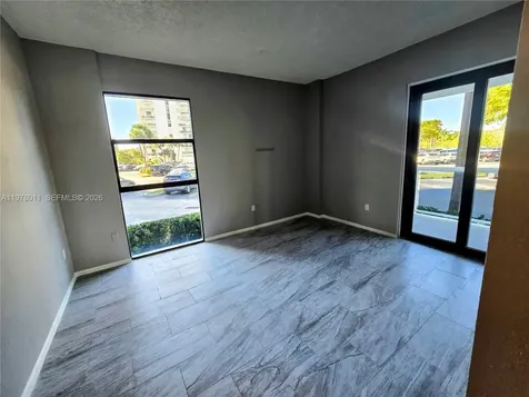 20505 E Country Club Drive Aventura FL 33180
