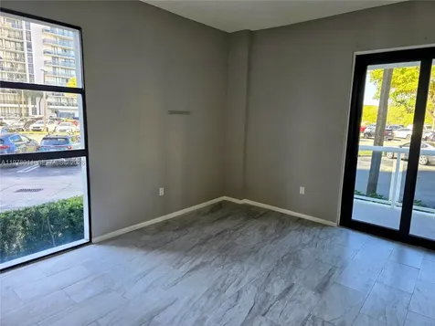 20505 E Country Club Drive Aventura FL 33180