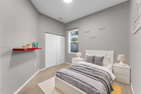 3983 NE 12th Drive Homestead FL 33033