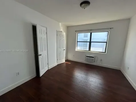 8321 Crespi Boulevard Miami Beach FL 33141