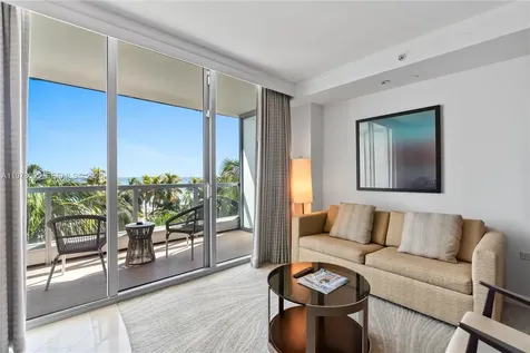 4391 Collins Avenue Miami Beach FL 33140