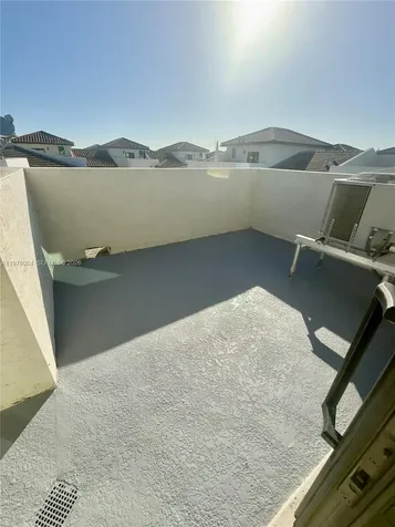 4761 NW 84th Avenue Doral FL 33166