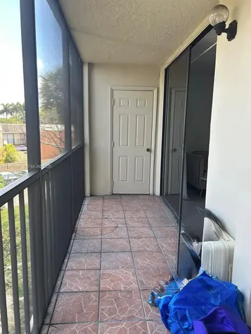 8075 SW 107th Avenue Miami FL 33173