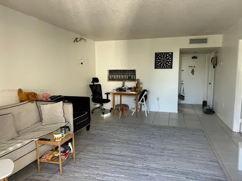 8075 SW 107th Avenue Miami FL 33173