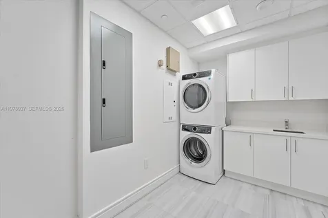 17901 Collins Avenue Sunny Isles Beach FL 33160