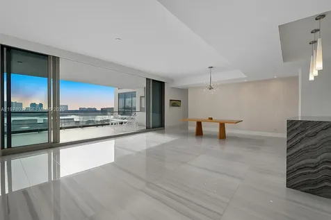 17901 Collins Avenue Sunny Isles Beach FL 33160
