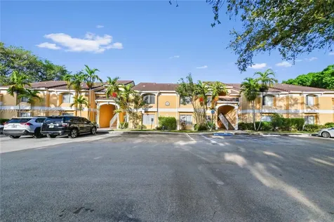 2662 NW 33rd Street Oakland Park FL 33309