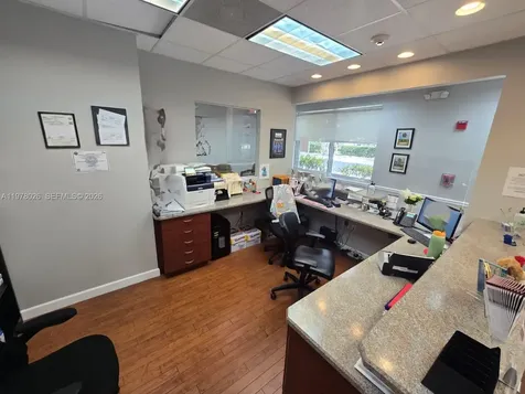 201 SW 84th Avenue Plantation FL 33324