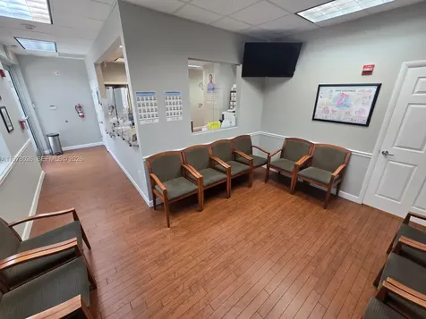 201 SW 84th Avenue Plantation FL 33324